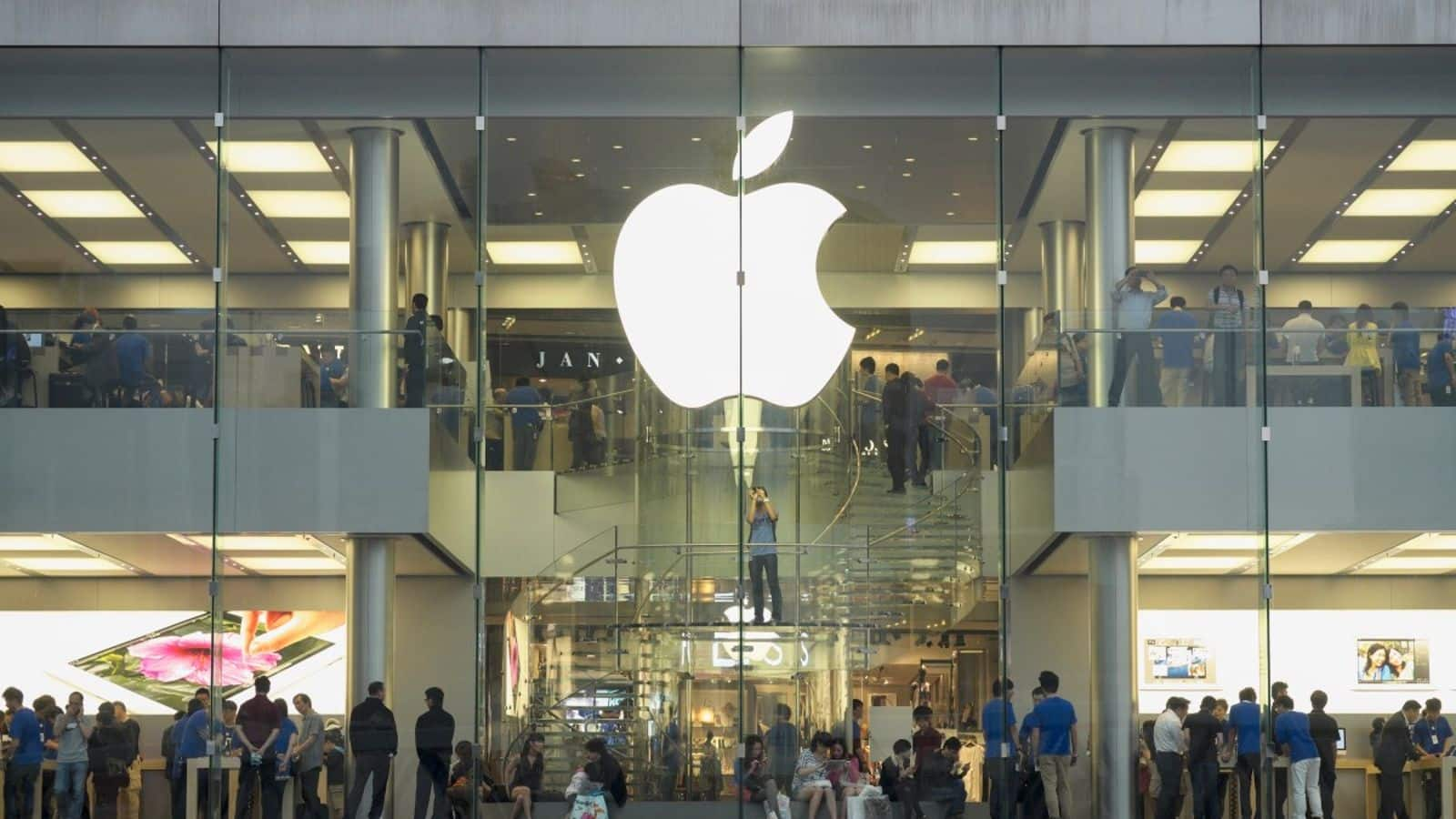 Apple store workers in US approve potential strike: Here's why