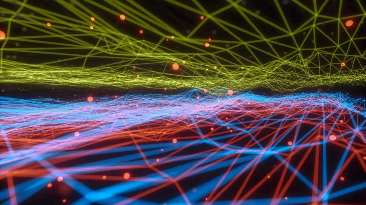 Scientific breakthrough: Quantum, conventional data transmitted via same fiber-optic cable