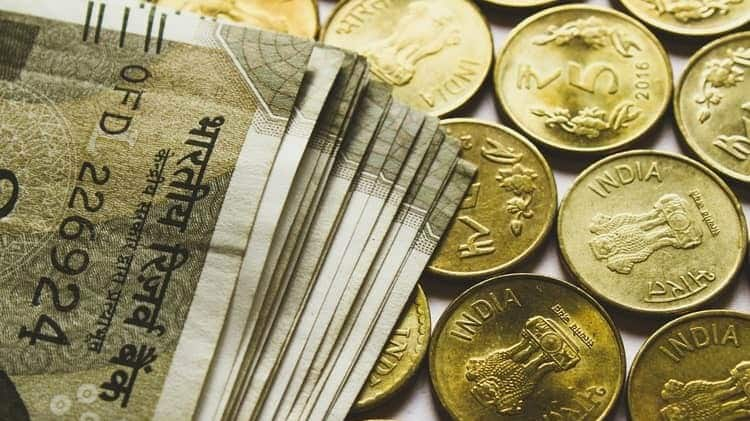 India's fiscal deficit stands at ₹4.35 lakh crore from April-August