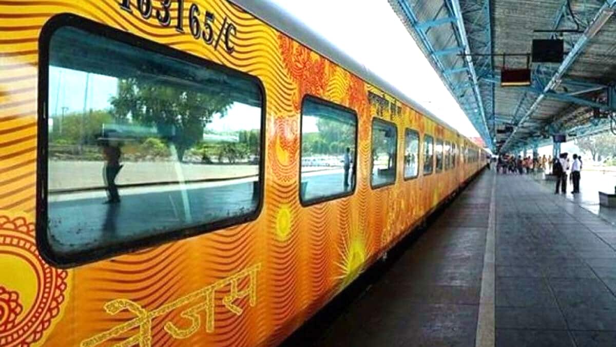 IRCTC has discontinued paying compensation for delays in private trains