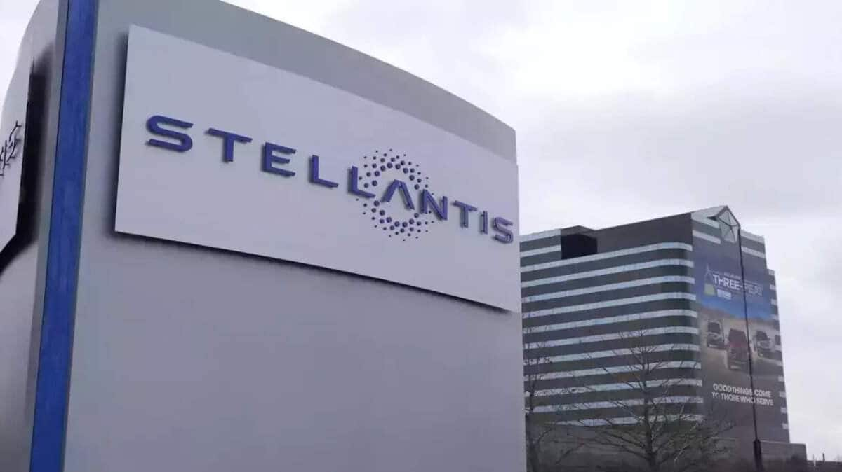 Stellantis recalls 1.5 million vehicles globally due to software glitch