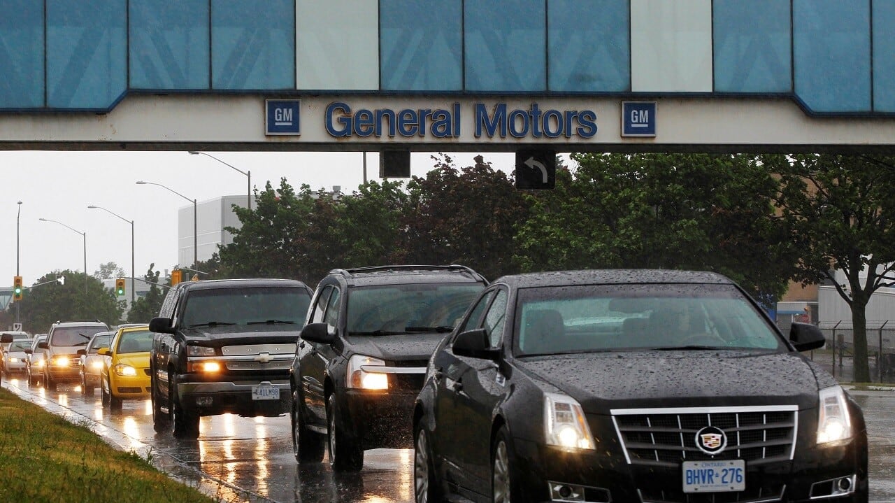 General Motors recalls 4.5L trucks, SUVs over brake warning flaw