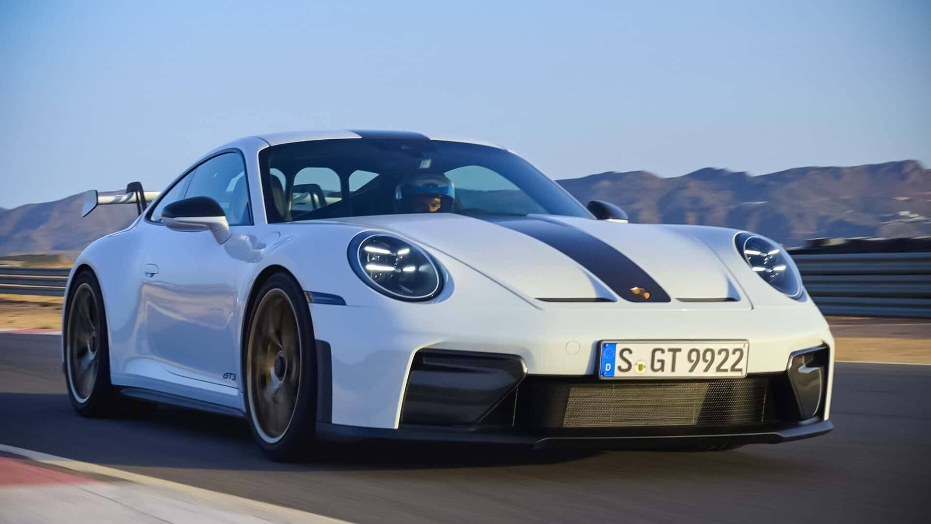 2025 Porsche 911 GT3, with naturally aspirated flat-six engine, revealed