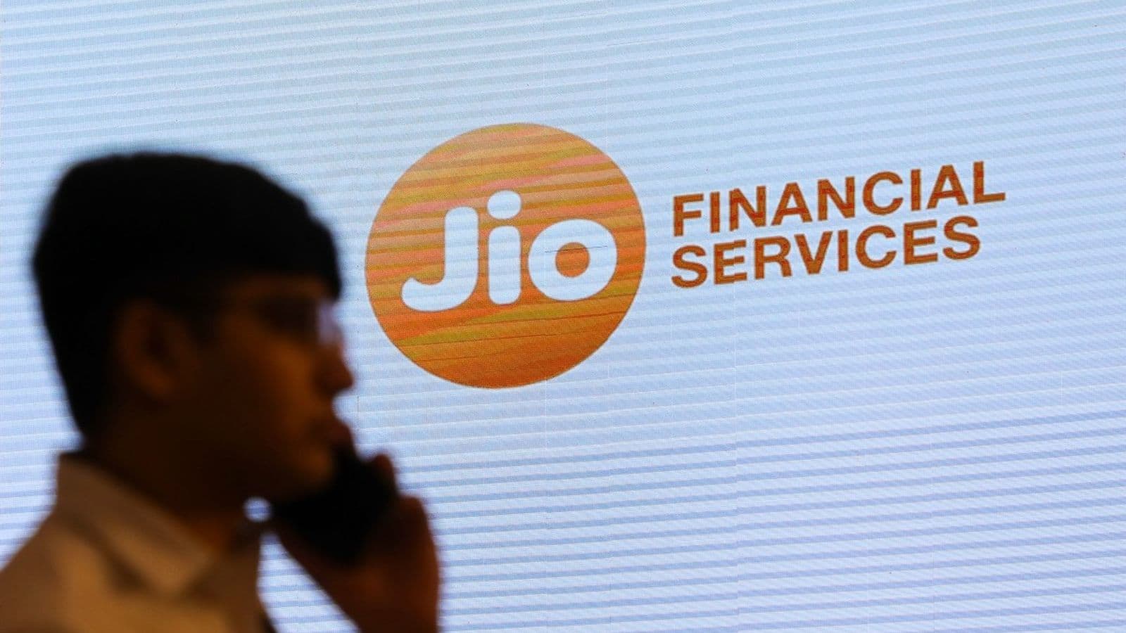 Jio Financial Services subsidiary announces $4.32 billion telecom equipment purchase
