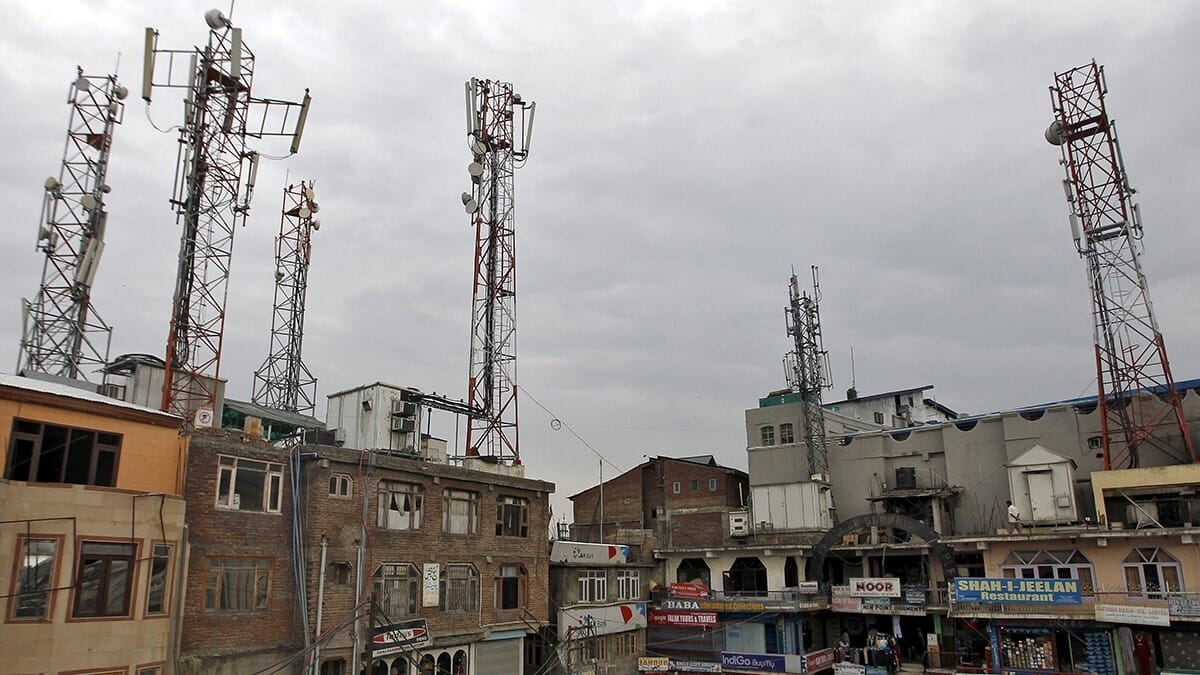 India gears up for spectrum auction worth over ₹96,300 crore 