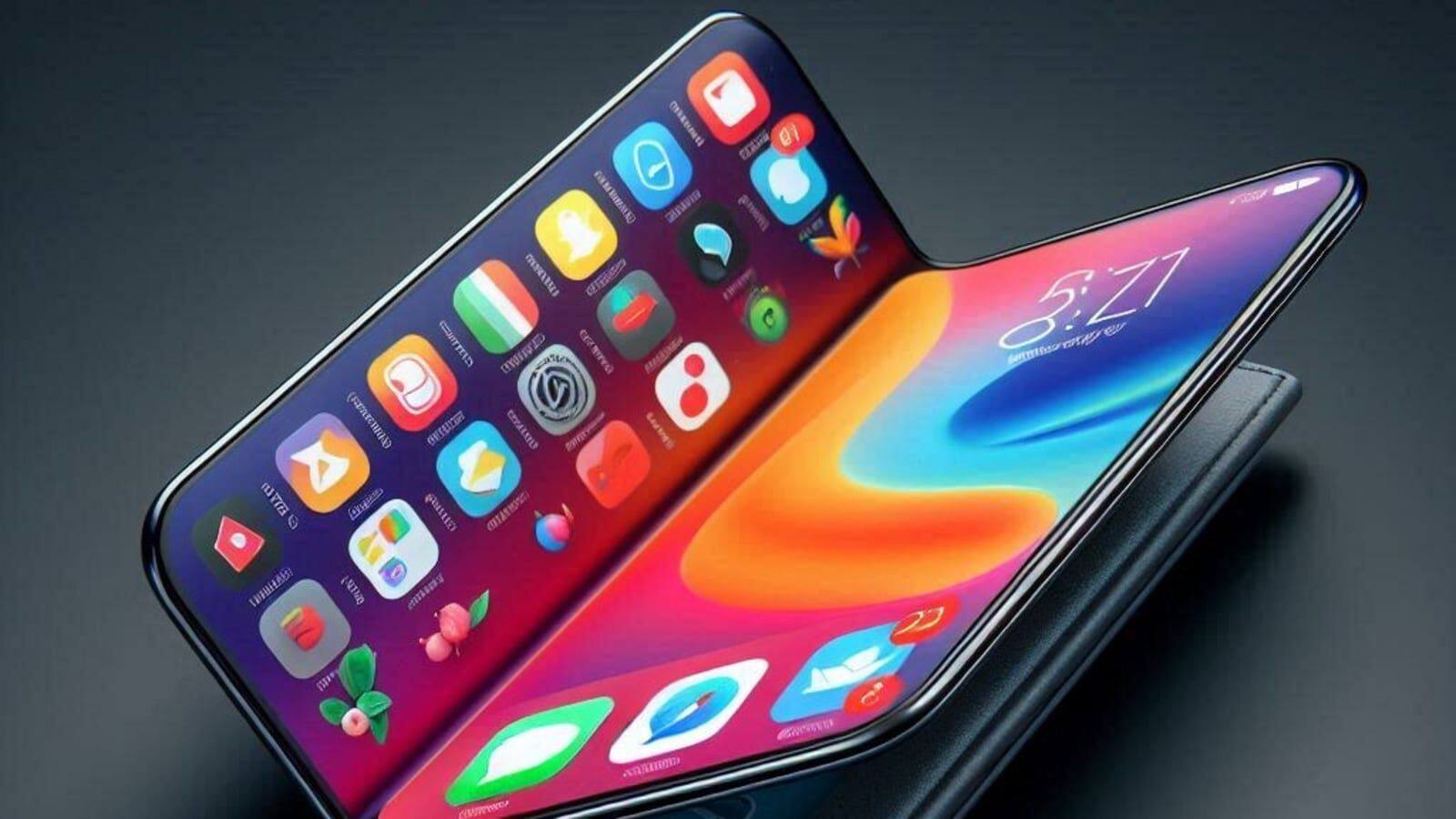 Apple plans to launch 2 foldable devices in 2026