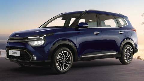 Kia Carens launched in India at Rs. 9 lakh Kia Carens launched in India at Rs. 9 lakh