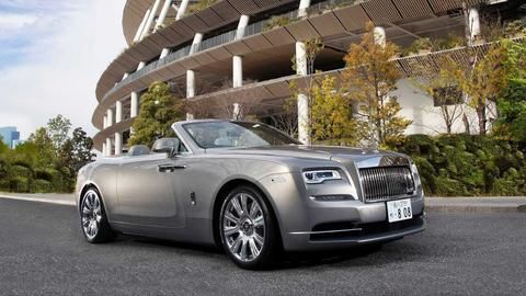 This bespoke Rolls-Royce Dawn brings automobiles and architecture together This bespoke Rolls-Royce Dawn brings automobiles and architecture together