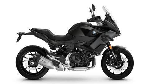 BMW F 900 XR breaks cover; India launch by 2021-end BMW F 900 XR breaks cover; India launch by 2021-end