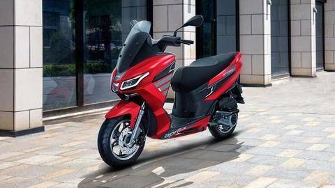 Ahead of launch, Aprilia SXR 160 makes way to dealerships Ahead of launch, Aprilia SXR 160 makes way to dealerships
