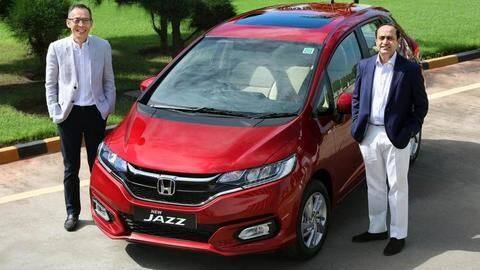 Honda launches Jazz hatchback in India at Rs. 7.50 lakh Honda launches Jazz hatchback in India at Rs. 7.50 lakh