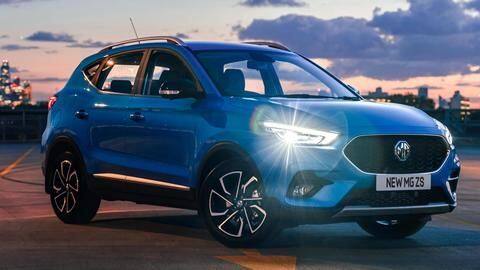 MG ZS (petrol) SUV, with dual-tone alloy wheels, spied testing MG ZS (petrol) SUV, with dual-tone alloy wheels, spied testing