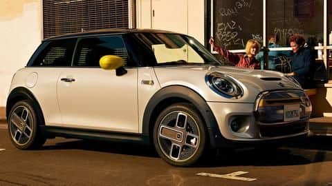 MINI Cooper SE launched in India at Rs. 47 lakh MINI Cooper SE launched in India at Rs. 47 lakh