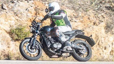 Bajaj-built Triumph bike spied on test; design details revealed Bajaj-built Triumph bike spied on test; design details revealed