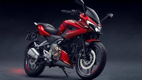Bajaj Pulsar F250 spied in a new blue color option Bajaj Pulsar F250 spied in a new blue color option