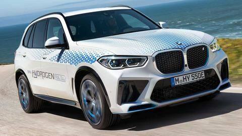 BMW iX5 Hydrogen car breaks cover at Munich Motor Show BMW iX5 Hydrogen car breaks cover at Munich Motor Show
