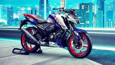 TVS Apache RTR 165 RP v/s Bajaj Pulsar NS200 TVS Apache RTR 165 RP v/s Bajaj Pulsar NS200