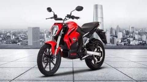 Revolt RV300 and RV400 e-motorcycles have become costlier in India Revolt RV300 and RV400 e-motorcycles have become costlier in India