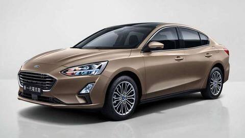 Prior to unveiling, Ford Focus (facelift) sedan spied on test Prior to unveiling, Ford Focus (facelift) sedan spied on test