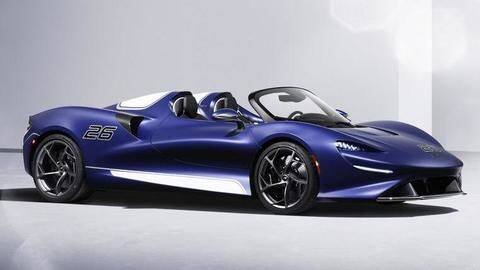 McLaren Elva becomes road legal hypercar by gaining a windshield McLaren Elva becomes road legal hypercar by gaining a windshield