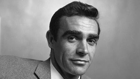 James Bond actor Sir Sean Connery (90) passes away James Bond actor Sir Sean Connery (90) passes away