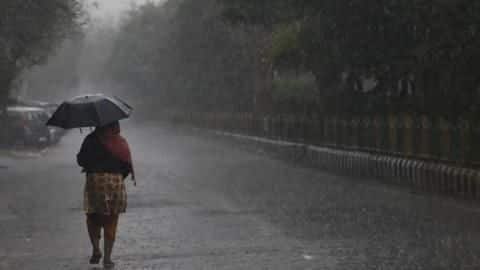 #HealthBytes: Follow these tips for losing weight in monsoon #HealthBytes: Follow these tips for losing weight in monsoon