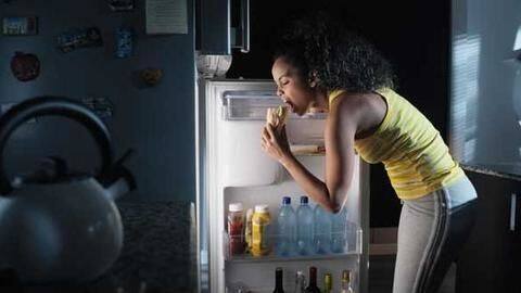 Healthy snacks for your late night cravings Healthy snacks for your late night cravings