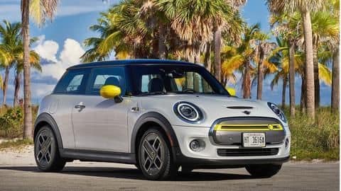 MINI Cooper SE all-electric hatchback sold out in India MINI Cooper SE all-electric hatchback sold out in India