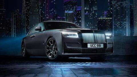 Rolls-Royce Black Badge Ghost, with a V12 engine, announced Rolls-Royce Black Badge Ghost, with a V12 engine, announced
