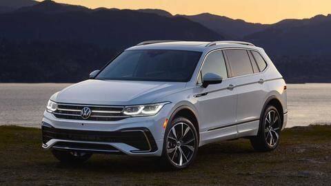 Volkswagen Tiguan Allspace (facelift), with updated design, breaks cover Volkswagen Tiguan Allspace (facelift), with updated design, breaks cover