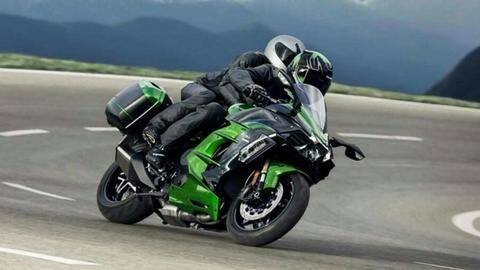 Kawasaki announces 2022 Ninja H2 SX SE with significant upgrades Kawasaki announces 2022 Ninja H2 SX SE with significant upgrades