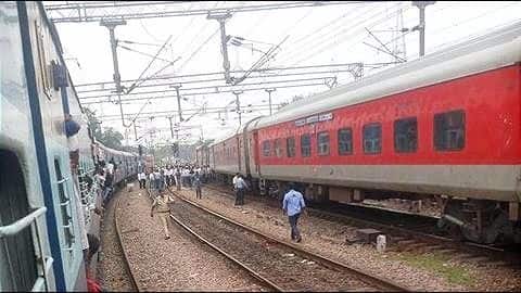 Delhi: Ranchi Rajdhani Express derails; no casualties so far Delhi: Ranchi Rajdhani Express derails; no casualties so far