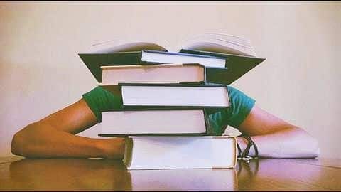 6 best courses offered by Delhi University for Humanities/Arts students 6 best courses offered by Delhi University for Humanities/Arts students