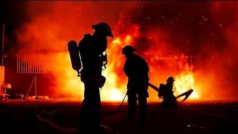 Jharkhand: Massive fire at illegal firecracker-factory; 8 killed, 25 injured Jharkhand: Massive fire at illegal firecracker-factory; 8 killed, 25 injured