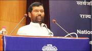 Paswan meets Shah; seeks ordinance on Dalit-crimes, special-status for Bihar