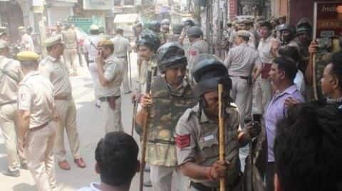 Chandni Chowk temple vandalism: 9 persons, including 4 juveniles, arrested Chandni Chowk temple vandalism: 9 persons, including 4 juveniles, arrested