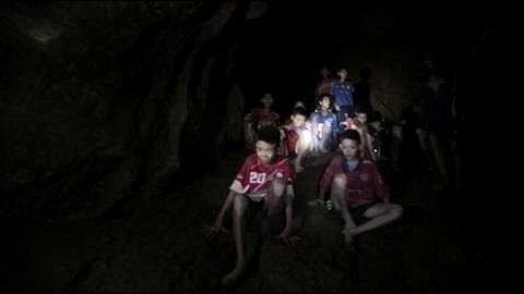 Thai cave rescue: Authorities, Navy SEALs installing Internet-cable, reducing water-level Thai cave rescue: Authorities, Navy SEALs installing Internet-cable, reducing water-level