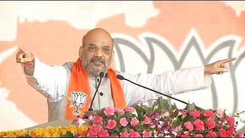Amit Shah dares Congress to clear stand on OBC bill Amit Shah dares Congress to clear stand on OBC bill