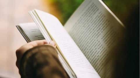 The right study material for CAT VARC preparation The right study material for CAT VARC preparation