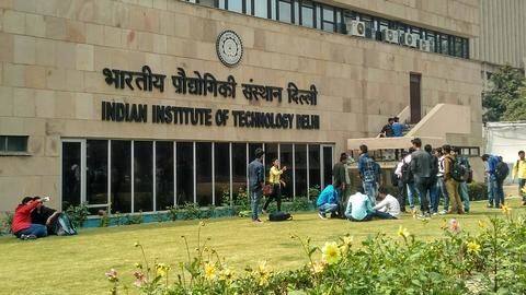 Meet the youngest-ever IITians who cracked JEE at tender age Meet the youngest-ever IITians who cracked JEE at tender age