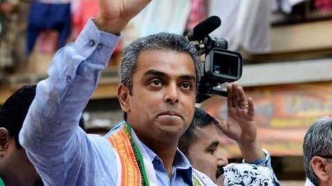 Here's what Deora said on being endorsed by Ambani, Kotak Here's what Deora said on being endorsed by Ambani, Kotak