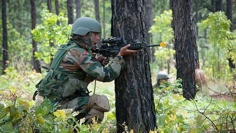 Chhattisgarh: Two DRG personnel injured in encounter with Naxals Chhattisgarh: Two DRG personnel injured in encounter with Naxals
