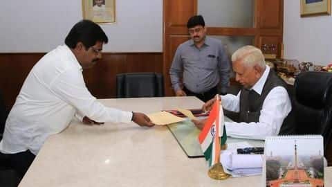 Withdraw my support to the Kumaraswamy government: Nagesh Withdraw my support to the Kumaraswamy government: Nagesh
