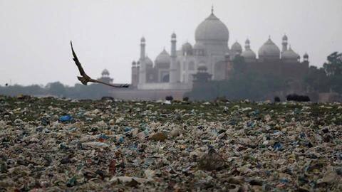Agra citizens launch massive drive to rid Yamuna of garbage Agra citizens launch massive drive to rid Yamuna of garbage