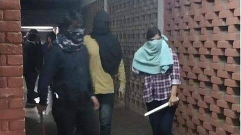 #JNUViolence: Masked miscreants attack JNU students, teachers; 20 injured #JNUViolence: Masked miscreants attack JNU students, teachers; 20 injured