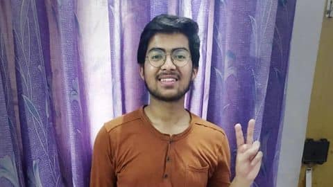 #NewsBytesExclusive: Meet Tushar Singh, CBSE Class-12 topper who scored 500/500 #NewsBytesExclusive: Meet Tushar Singh, CBSE Class-12 topper who scored 500/500