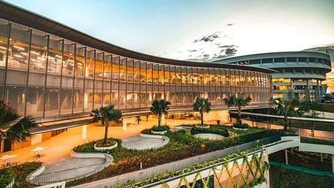 Singapore's NTU is also one of the world's top universities Singapore's NTU is also one of the world's top universities