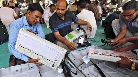Madhya Pradesh bypolls: BJP leading in Mungaoli, Congress in Kolaras Madhya Pradesh bypolls: BJP leading in Mungaoli, Congress in Kolaras