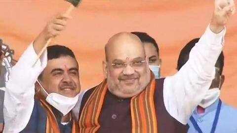 WB: TMC's Suvendu Adhikari joins BJP at Shah's mega rally WB: TMC's Suvendu Adhikari joins BJP at Shah's mega rally