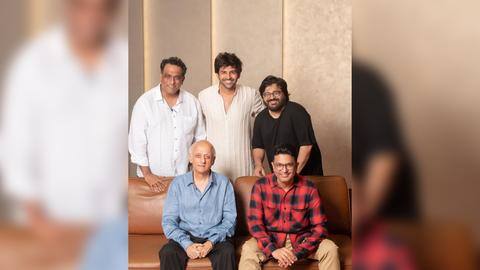 It's happening! Kartik Aaryan to headline Anurag Basu's 'Aashiqui 3' It's happening! Kartik Aaryan to headline Anurag Basu's 'Aashiqui 3'